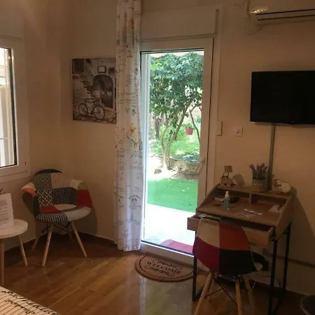 Appartement La Vie En Rose Studio,close To Beach, Paleo Faliro *