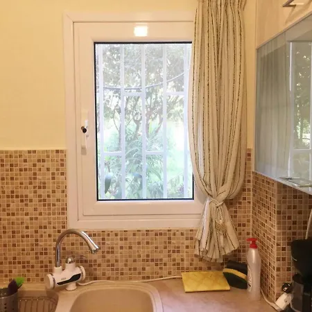 Appartement La Vie En Rose Studio,close To Beach, Paleo Faliro